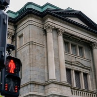 「1ドル＝170円」市場予測も、歴史的な円安進行 39年ぶり163円台［新聞ウォッチ］ 画像