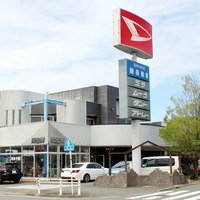 【愛知県豊橋市】睦自動車　若手整備士たちが生き生き活躍！　信頼できる老舗整備工場