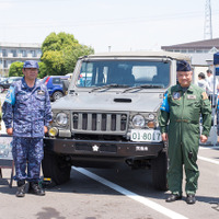 自衛隊の車両を間近で見たことはありますか? 子どもたちが「七十三式小型トラック」に夢中!…筑フェス2018 画像