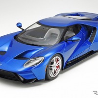 「GT40」の名を受け継いだスポーツカー「フォードGT」がプラモデルで発売 画像