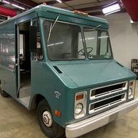 1973年式シボレー P30ステップバン をホットロッドに改造?!  MotorTrend［動画］