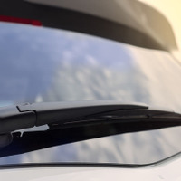 梅雨入り直前！ 実はとても重要な「リアワイパー」の役割とは？