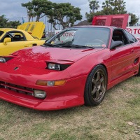 旧車オーナーの年収は思ったほど高くない?…300万-500万円が2割 画像