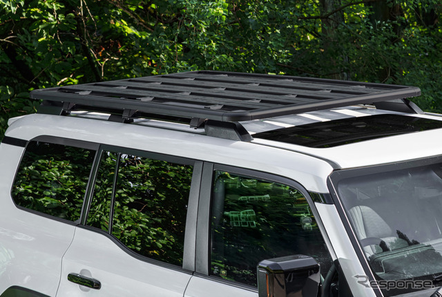 専用頁。 立体駐車場もOK！『ランクル250』専用ルーフキャリア、クラフト