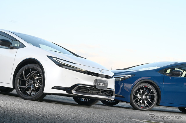 プリウス純正　カスタムミラーエディション◆極美◆　新品タイヤ プリウス純正 カスタムミラーエディション◇極美◇ 新品タイヤ