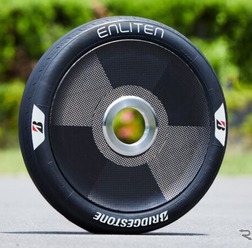 2025 BWSC向け「ENLITEN」技術搭載タイヤ