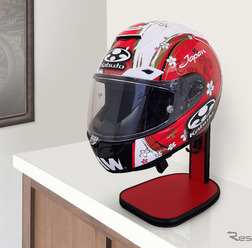 ファン搭載の高機能ヘルメットスタンド