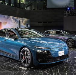 アウディが24日に日本発表した『A6 e-tron』
