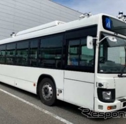 大型バス ERGA