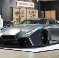 クルウチが自社開発したオリジナル『GT-R』モデル「R356」