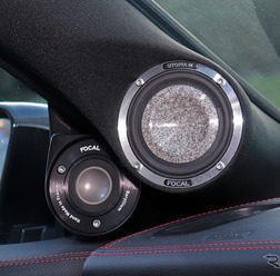 『クァンタム』（茨城県守谷市）にて製作されたオーディオカーの一例。