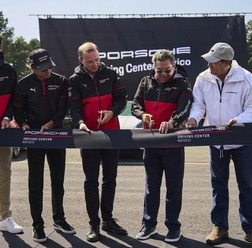 ポルシェがラテンアメリカ初となるドライビングセンターをメキシコに開設