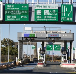 首都高が、料金の値上げや割引の縮小などを検討しているという（写真はイメージ）