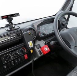 アルコールが検知されるとエンジンがかからない車載型飲酒運転防止システム呼気吹き込み式アルコール・インターロック装置『ALC-ZEROⅡ』