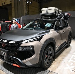 日産 X-TRAIL ROCK CREEK MULTIBED WILDPLAY(東京オートサロン2026)