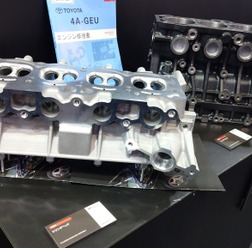 【東京オートサロン2026】トヨタが踏み出すシリンダーヘッド交換サービスという“旧車維持”の聖域…旧車パーツ復刻は「第2章」へ