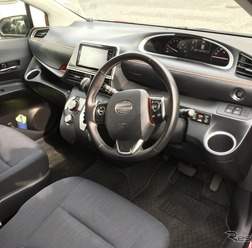 冬の洗車が億劫な日に! 車内でできるダッシュボード復活メンテ~Weeklyメンテナンス~