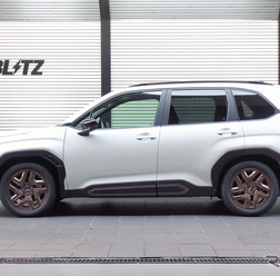 ブリッツ DAMPER ZZ-R　スバル・フォレスター装着例（基準車高：フロント 32mmダウン / リア 44mmダウン）