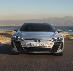 「Audi Grand Tour 2026 in Europe」の参加者募集を開始