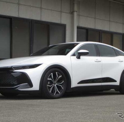 サステックプロZT40 トヨタ・クラウンクロスオーバー装着例(推奨ダウン量:フロント 30mmダウン / リア 30mmダウン)