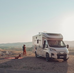 LAIKA｜Ecovip L 2009