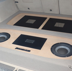 「単体DSP」にてシステムが構築されたオーディオカーの一例（製作ショップ:クァンタム＜茨城県＞）。