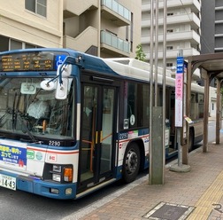 市川ママ駅バス停（2025年）