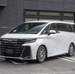 迷ったら“車種専用”を選べ！ 40系アルファード／ヴェルファイアの音質改善、最短ルートはこれ