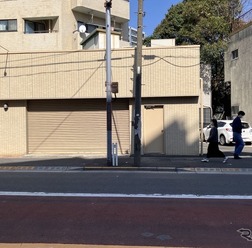 短いガードレール（東京都墨田区）