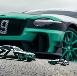 トラヴィス・パストラーナを起用した映像作品『Supersports:FULL SEND』を記念する限定ミニチュアコレクション