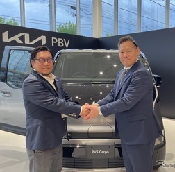 トイファクトリー 代表取締役社長 藤井昭文氏(左)とKia PBVジャパン 代表取締役社長 田島靖也氏(右)
