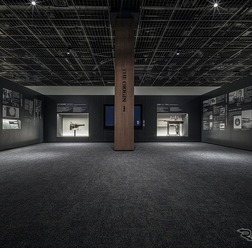 アイシングループの展示館「コムセンター」の「ヒストリーゾーン」をリニューアル