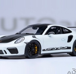 「AUTOart」の1/18スケールのダイキャストモデル、ポルシェ『911』(991.2)の「GT3 RS ヴァイザッハ・パッケージ