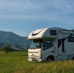 大型キャンピングカー「クレソンジャーニー」