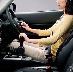 ホンダ・フィット用運転補助装置「Honda・テックマチックシステム」