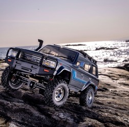 1/10スケール 電動ラジオコントロール4WD KC10シリーズ レディセット トヨタ ランドクルーザー 60 ボディタイプ2