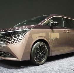 日産 エルグランド 新型