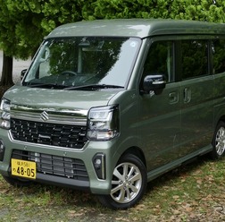 スズキ・エブリイワゴンPZターボスペシャル ハイルーフ（2WD・CVT）