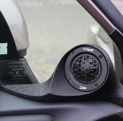 フォレスターを3ウェイ化！ VIBE AUDIO×HELIX DSPで作るクラブサウンド仕様［Pro Shop インストール・レビュー］by custom & car Audio PARADA　後編