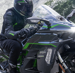カワサキ Ninja H2 SX SE 2027年モデル