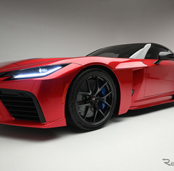 トヨタレーシングのルマン24時間レースイメージカラーをまとった『GR GT』