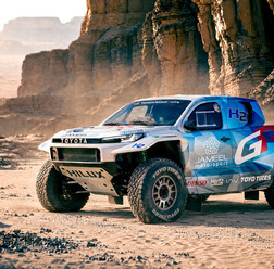 DKR GR FC Hilux