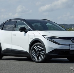 日産リーフ