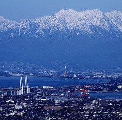 立山連峰を望む富山県エリアのイメージ
