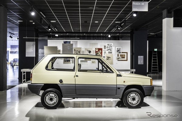 「125times FIAT.フィアットの想像力を通して見る近代性」展