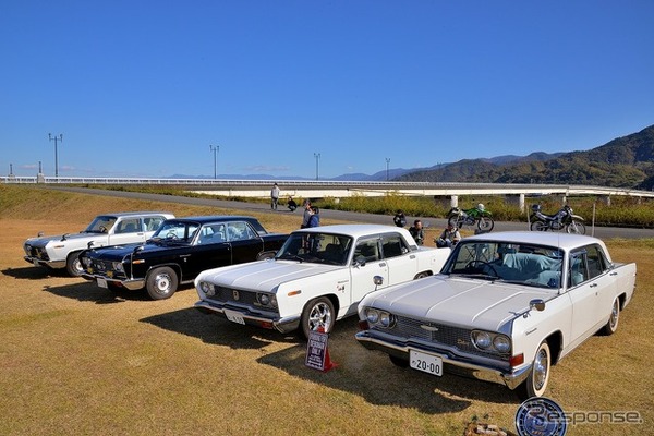 第16回クラシックカーミーティング in 山梨富士川