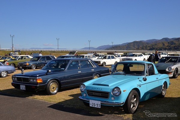 第16回クラシックカーミーティング in 山梨富士川