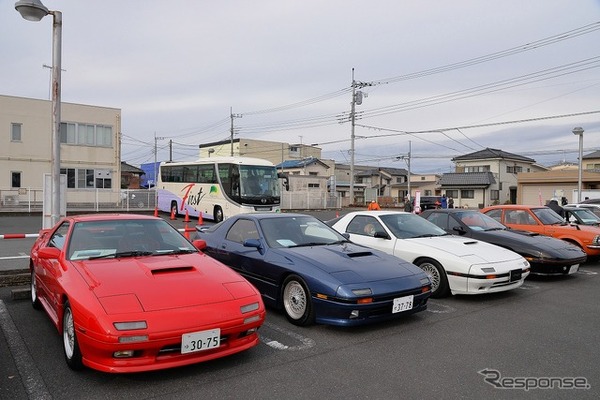 ニューイヤークラシックカーミーティング in 佐野うんめぇもん祭り