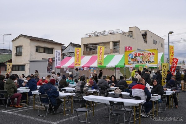 ニューイヤークラシックカーミーティング in 佐野うんめぇもん祭り