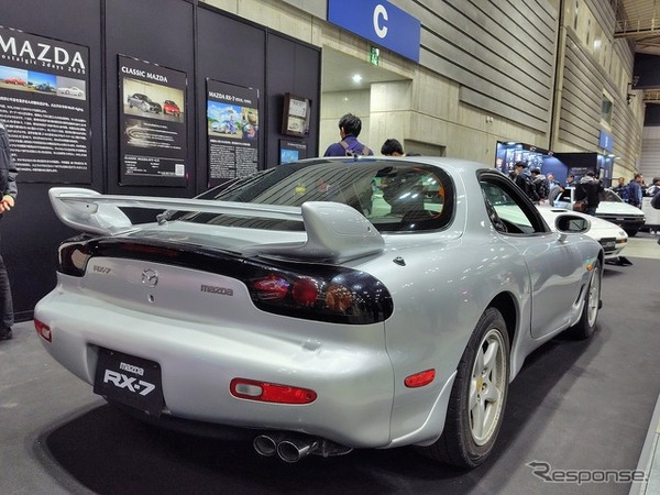 ロードスターやRX-7などのマツダブース…ノスタルジック2デイズ 2025